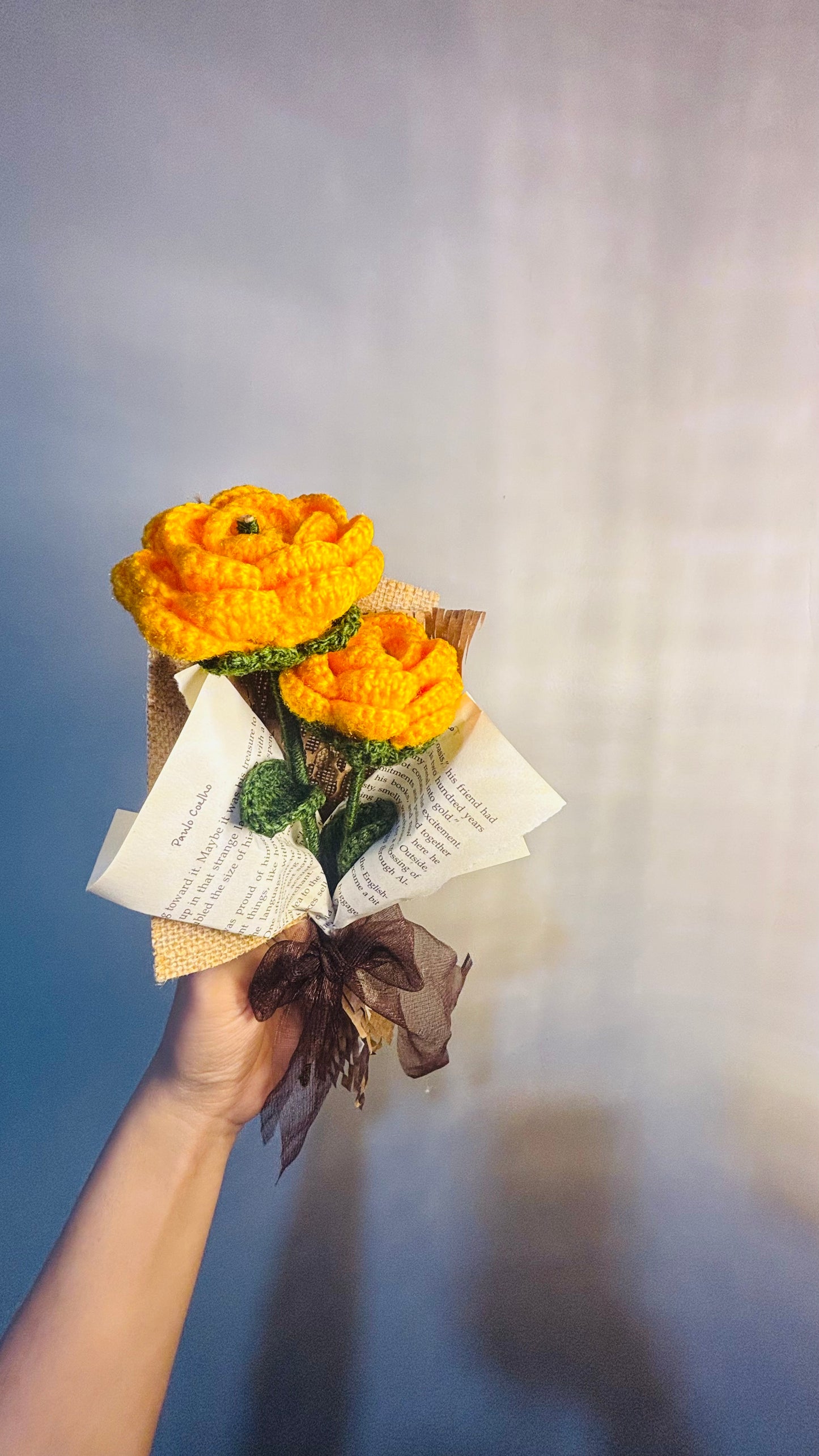 Golden Glow – Crochet Rose Duo