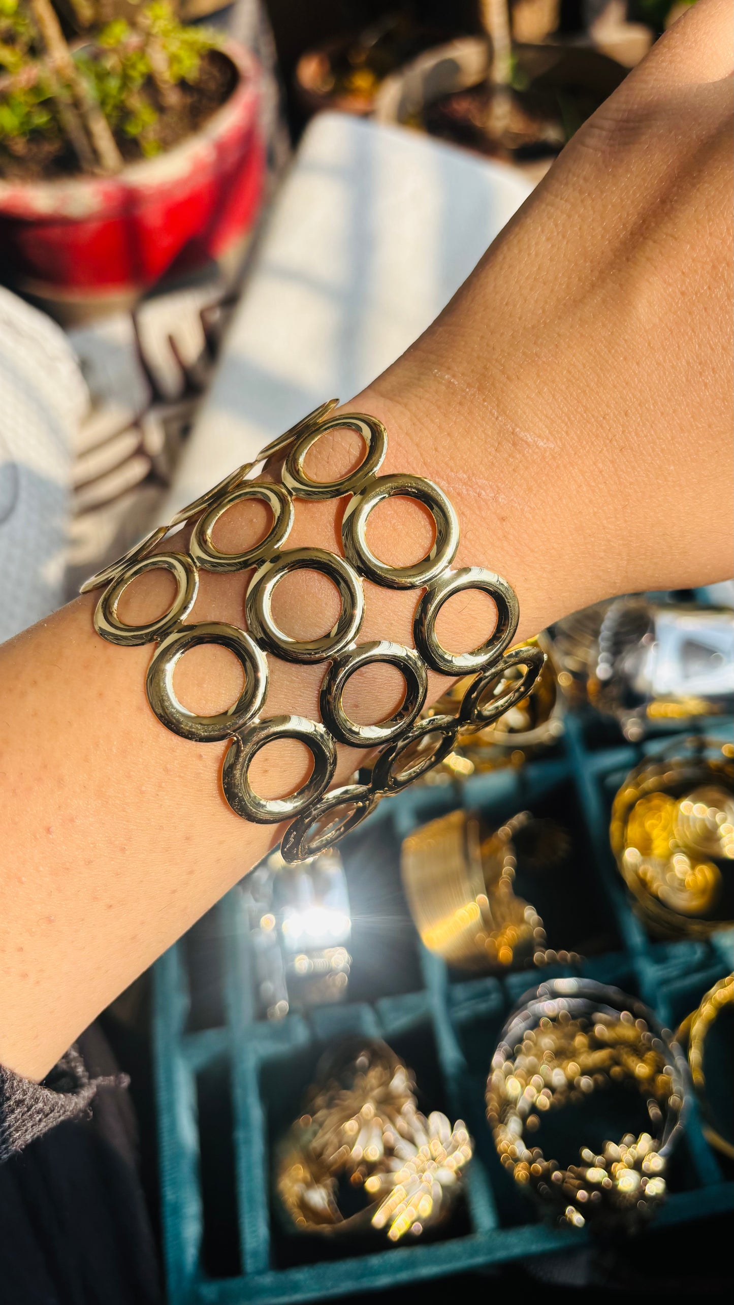 Aura weave bracelet