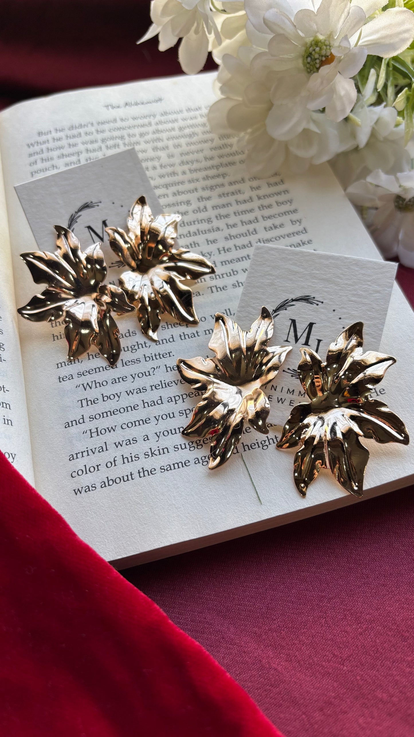 Golden Maple Shine Earrings