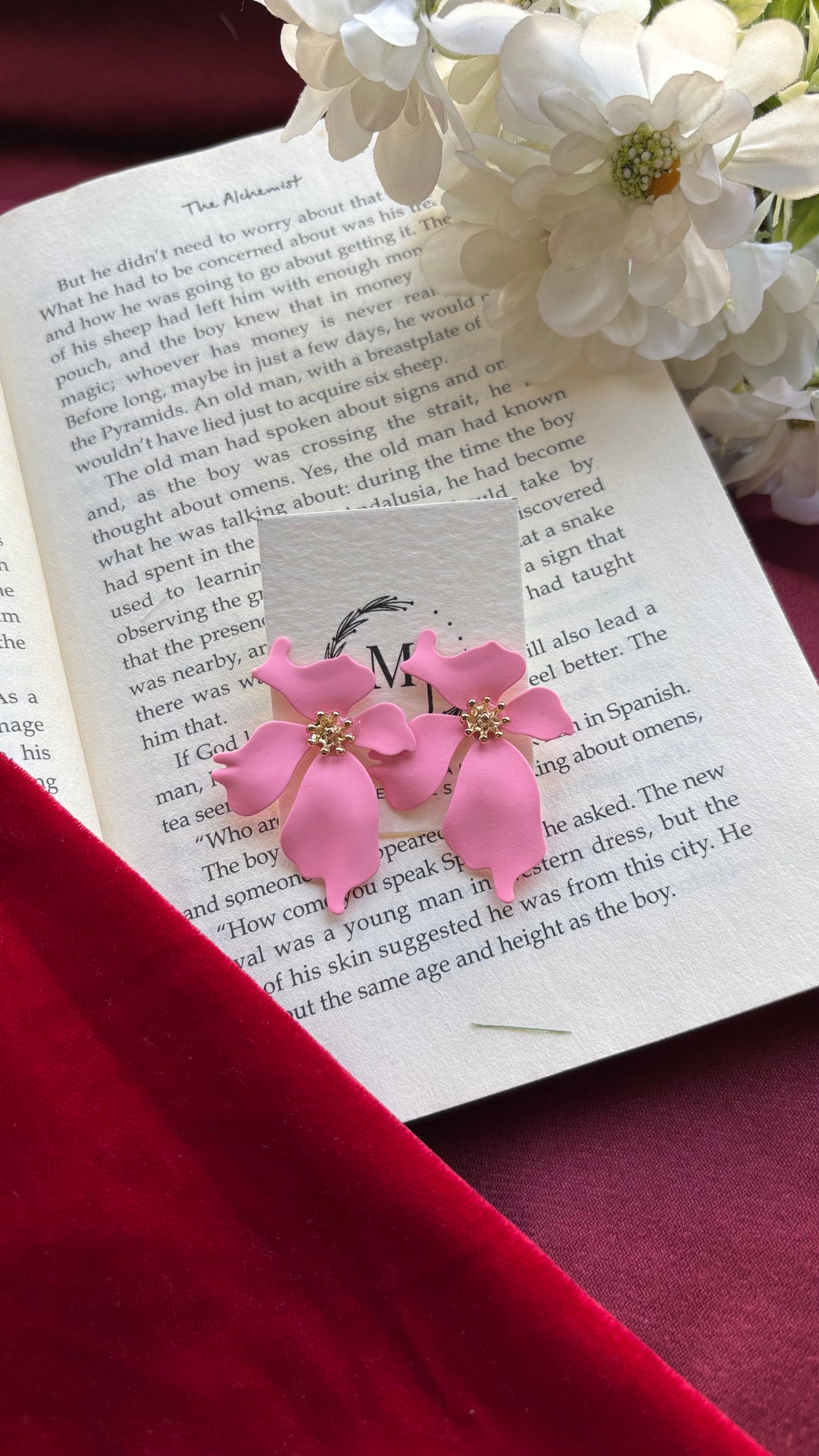 Blossom Aura Floral Earrings – Dual Tone Elegance