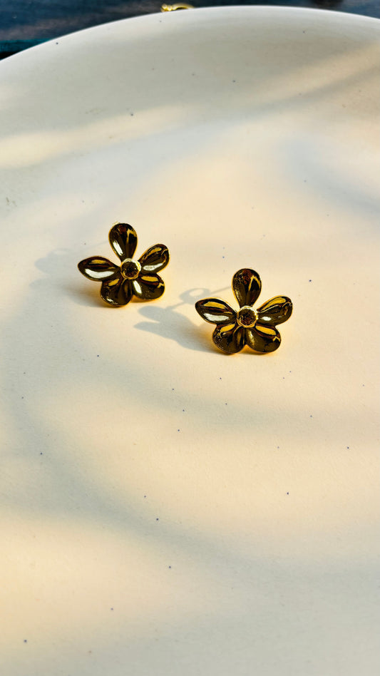 Flower stud