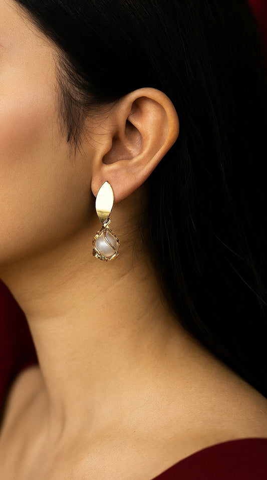 Twisted Pearl Drop Earrings