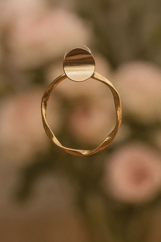 Twist & Glow Hammered Hoop Earrings