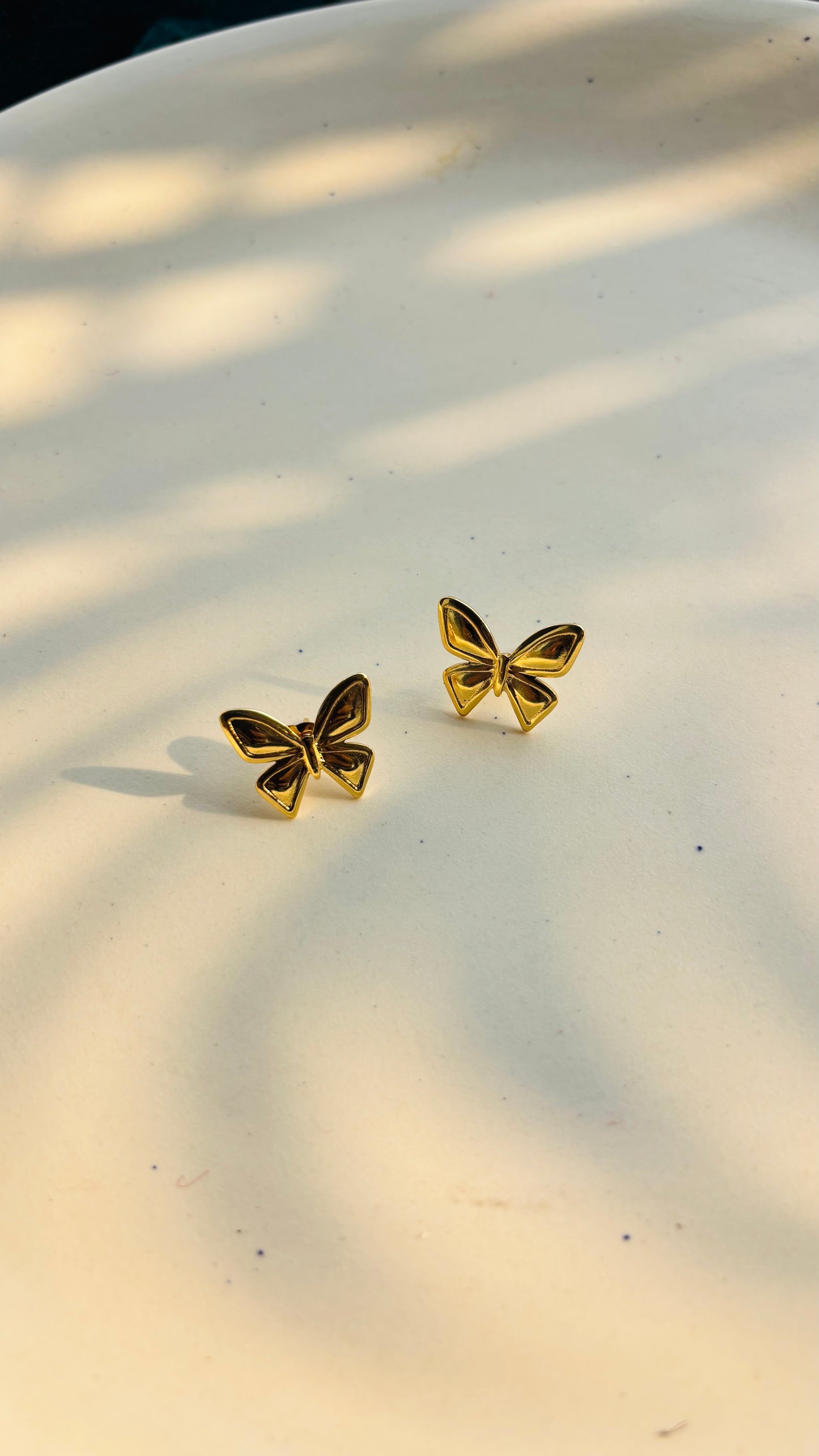 Butterfly stud