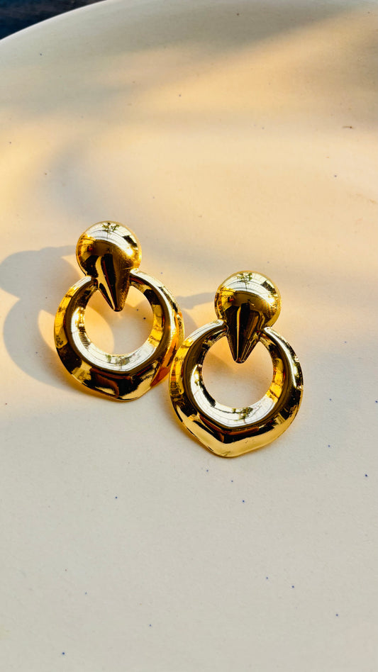Drop dangling earrings