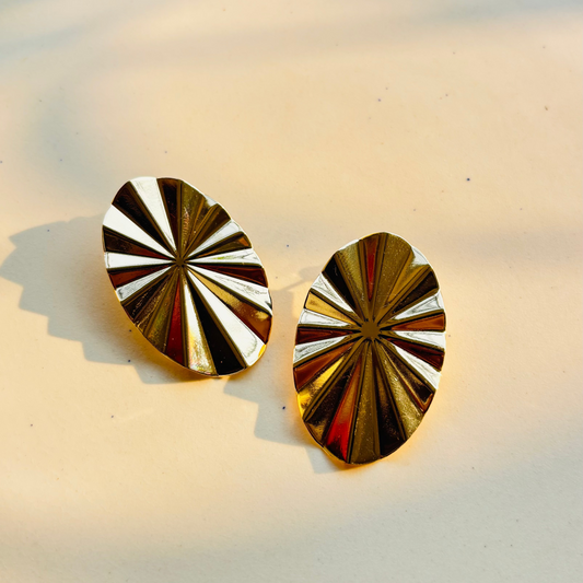 Studs textured