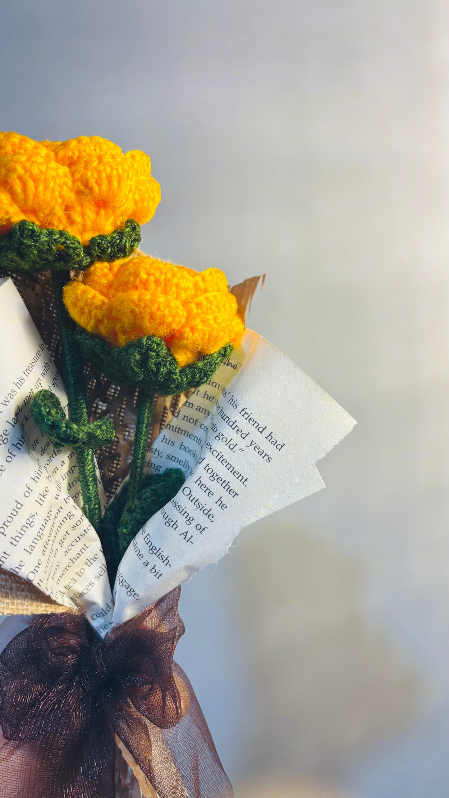 Golden Glow – Crochet Rose Duo