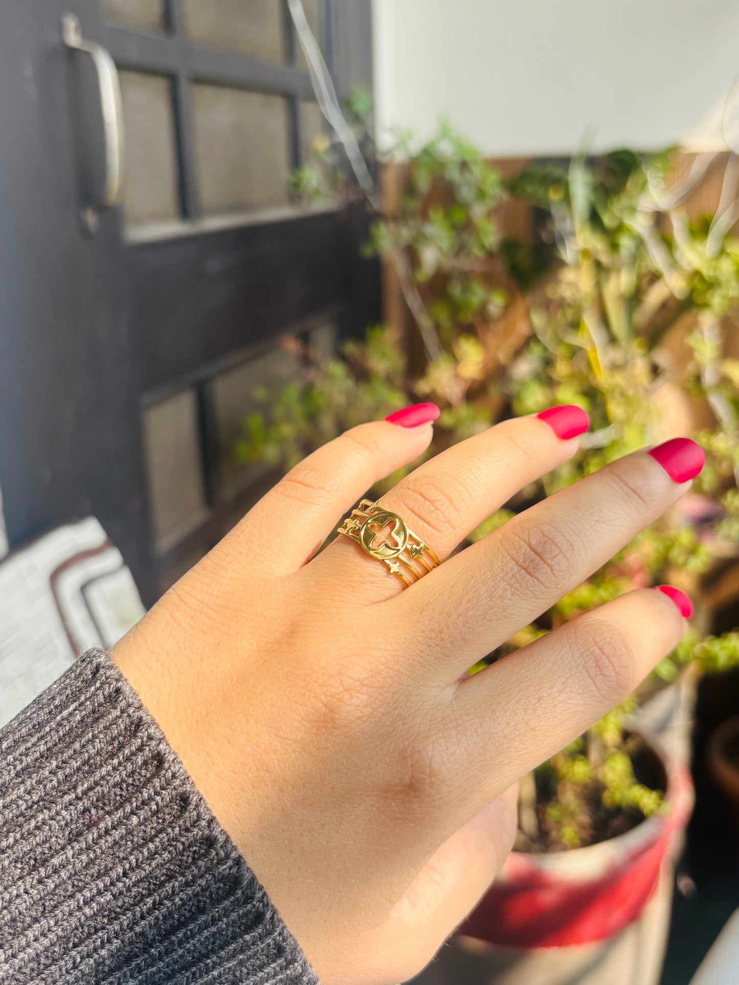 Allure rings