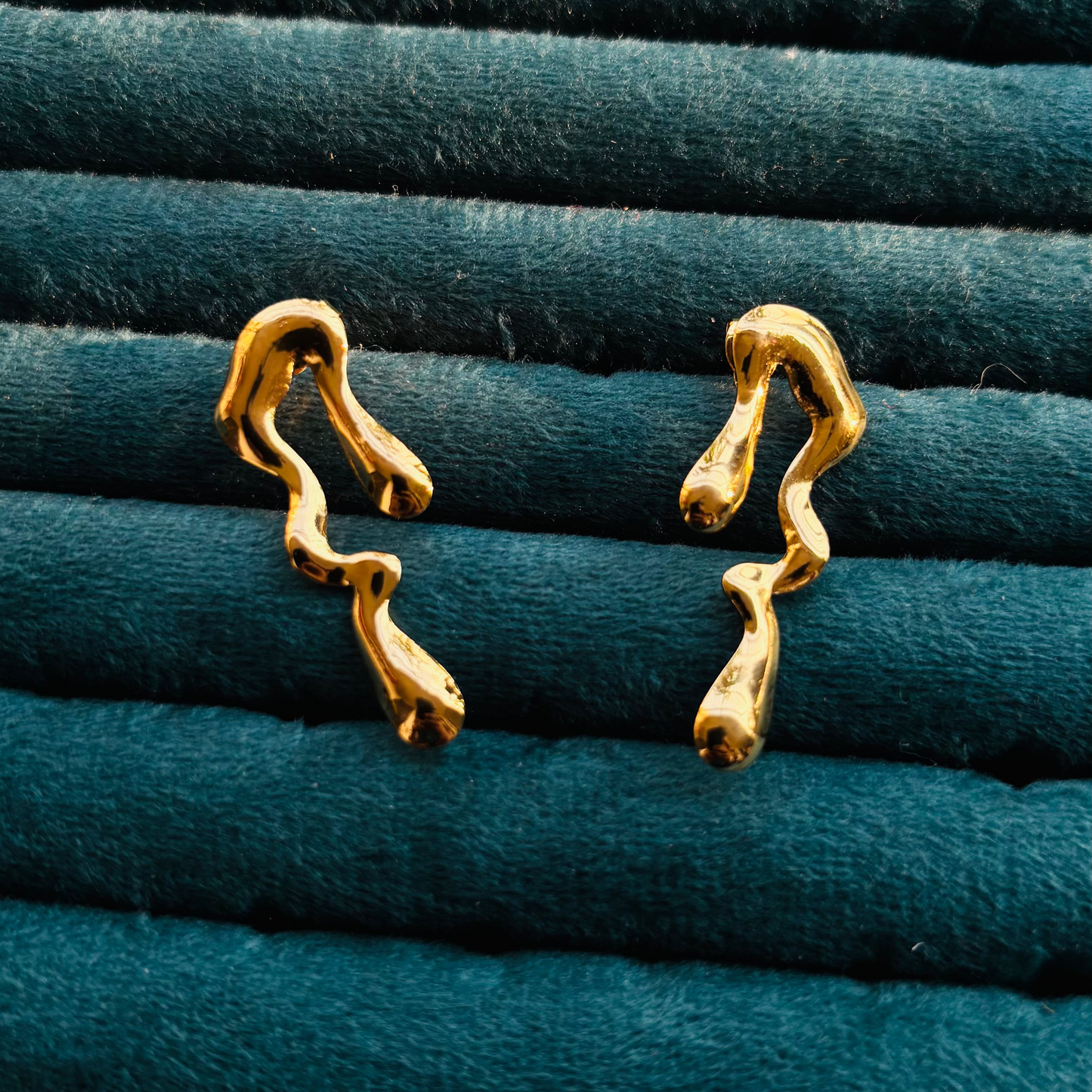 Rizuta earrings
