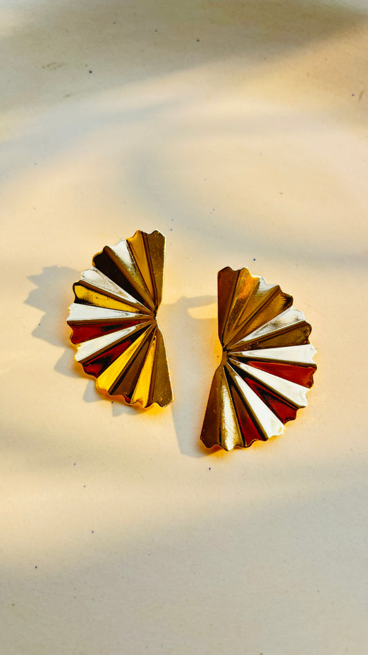 Textured bold hoops