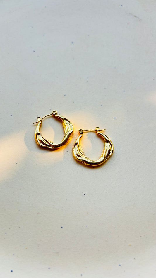 Twisted hoops