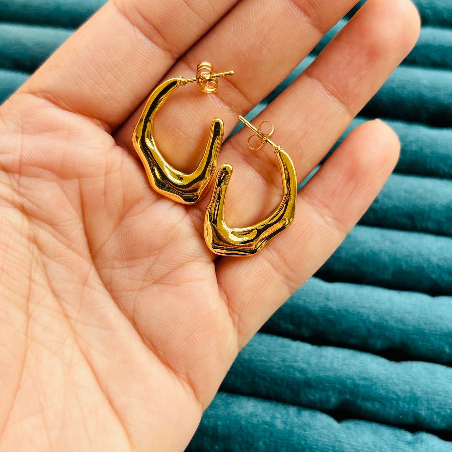 Ature hoops