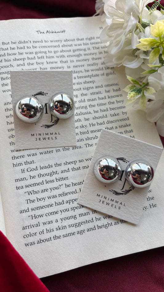 Dome Studs – Silver